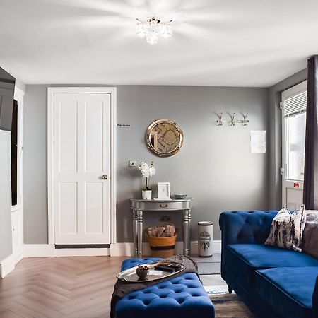 Sea Glass Cottage Γουίτμπι Εξωτερικό φωτογραφία