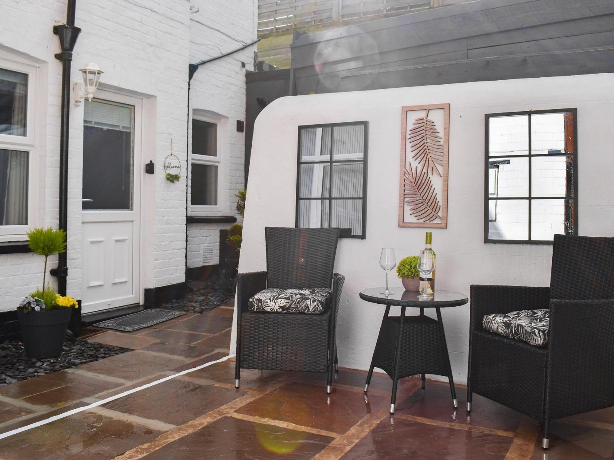 Sea Glass Cottage Γουίτμπι Εξωτερικό φωτογραφία